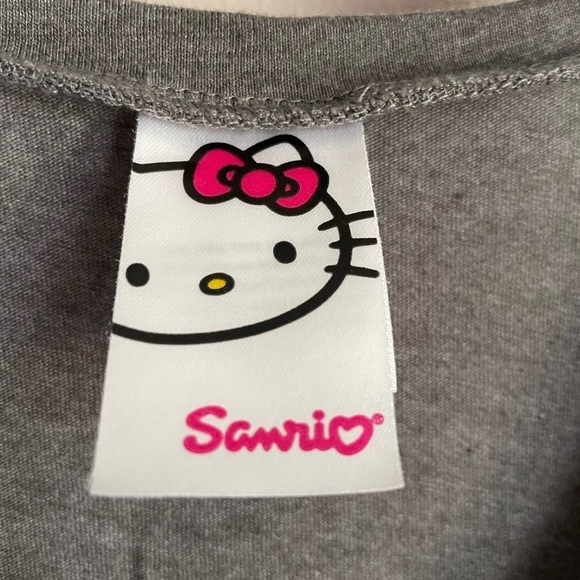 Y2K 3 baby tee bundle hello kitty, family guy, ninja. - Picture 2 of 16